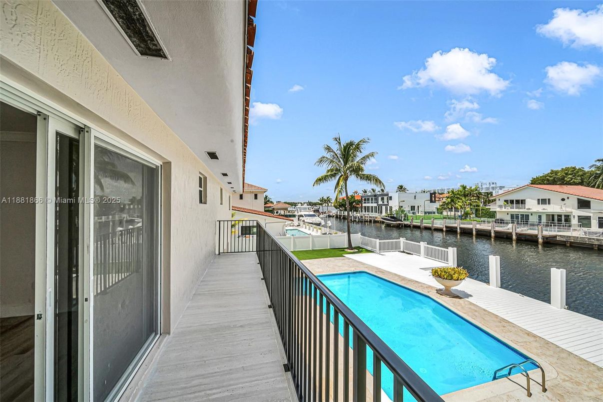 Water, Exterior, Pool, Other