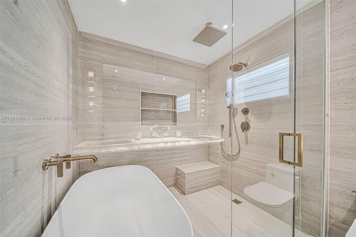 Bathroom, Free Standing Baths, Glass Shower, Interior, Recessed Lighting