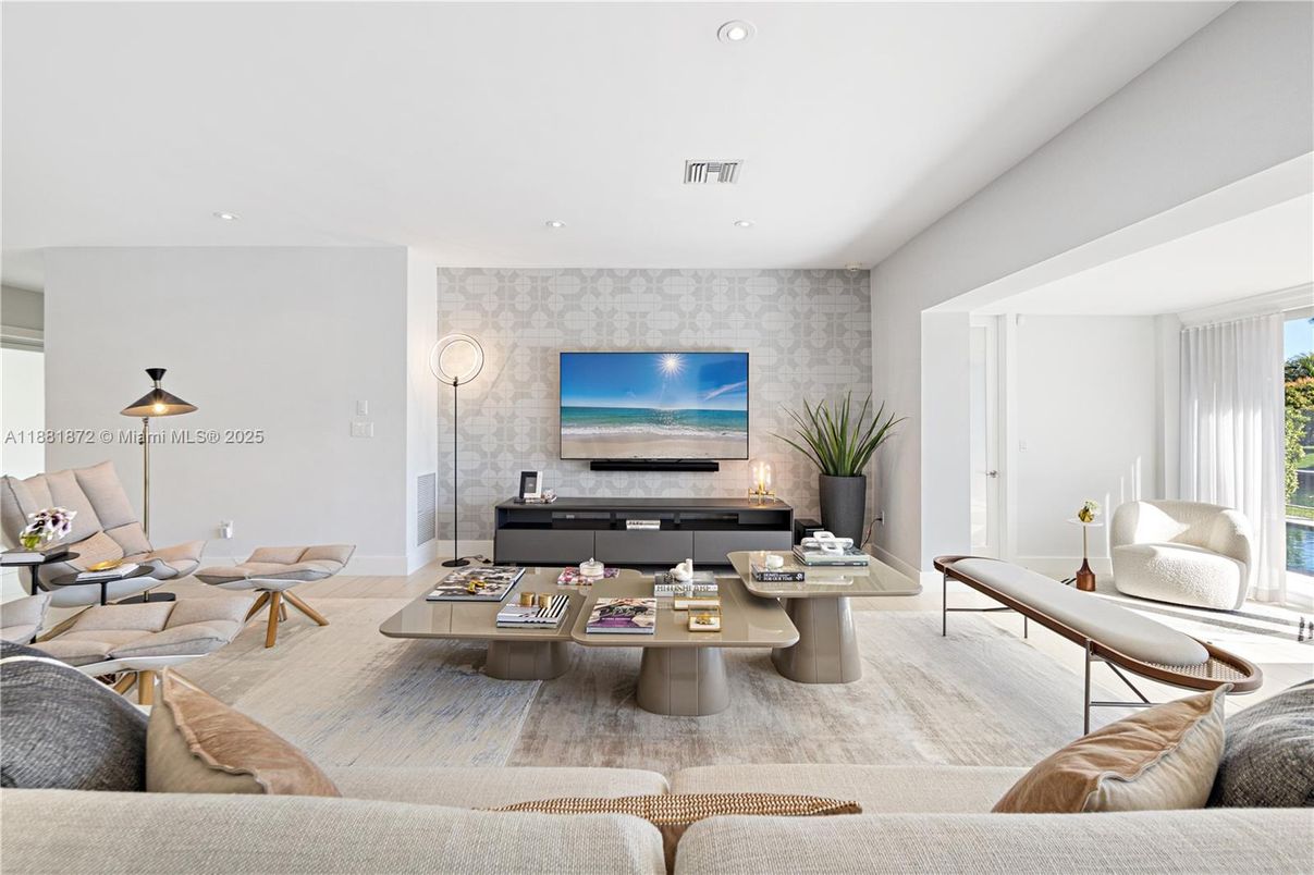 Interior, Living room, Recessed Lighting