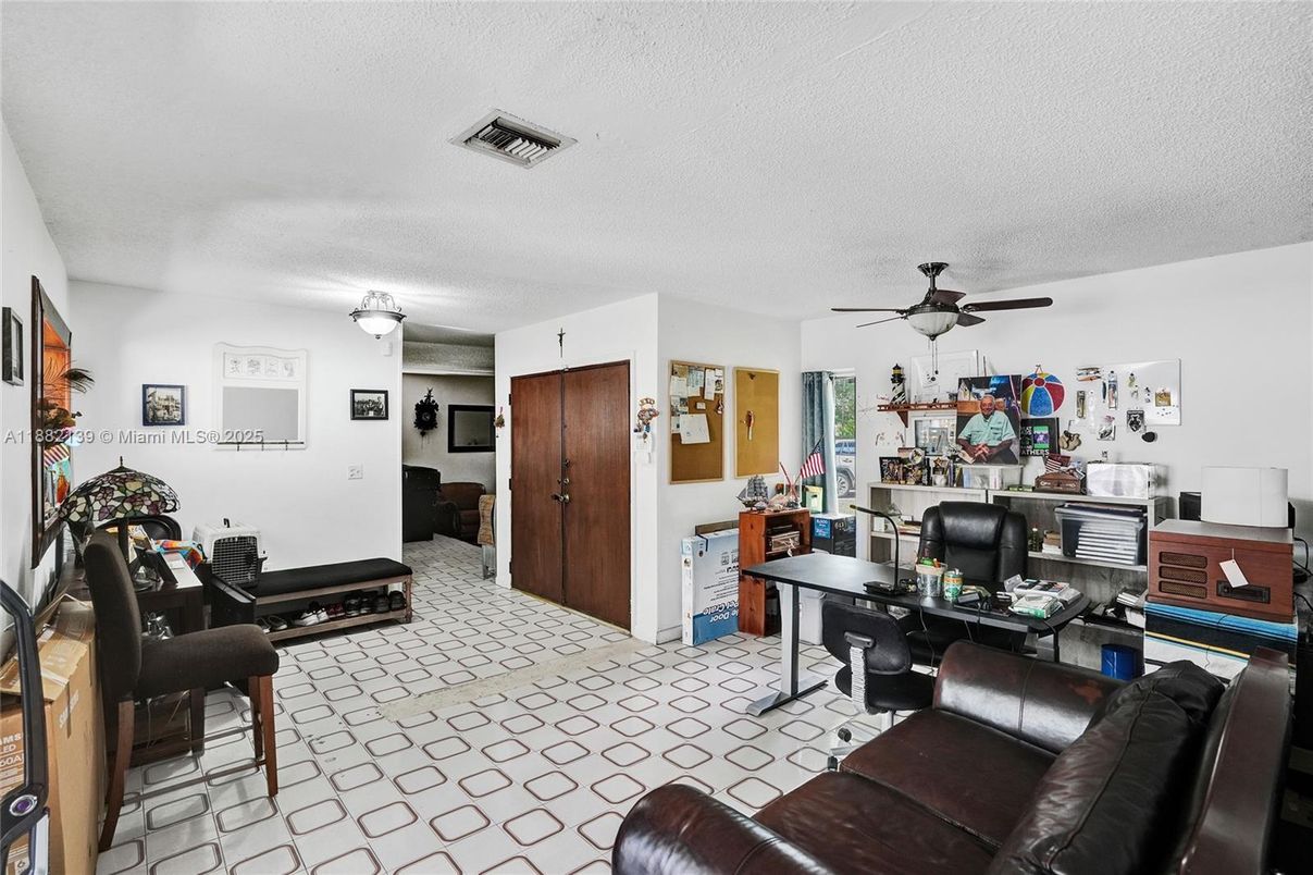 Home Office, Interior, Living room