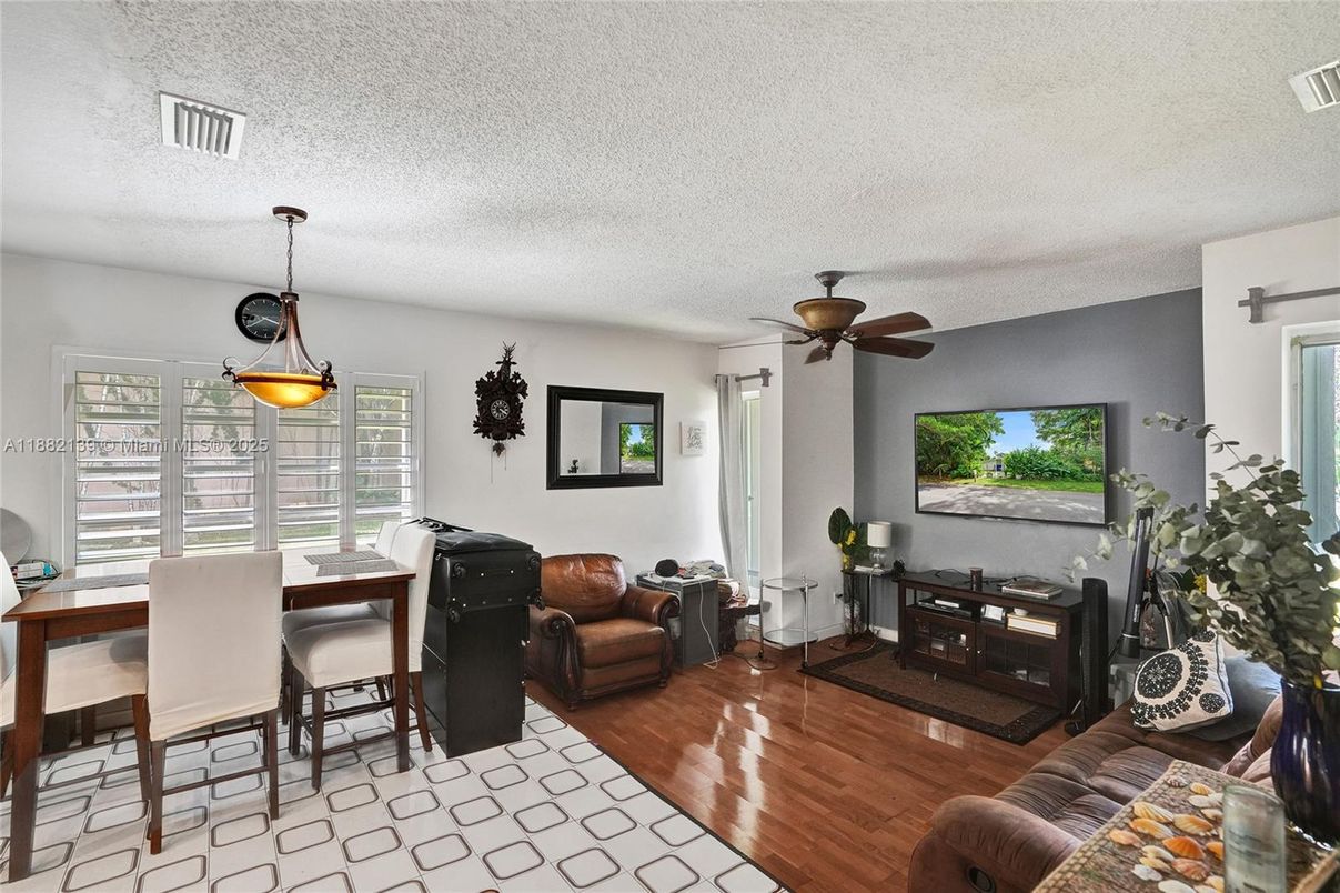 Dining room, Interior, Living room, Pendant Lights, Wood Texture Flooring