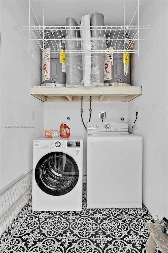 Interior, Washer