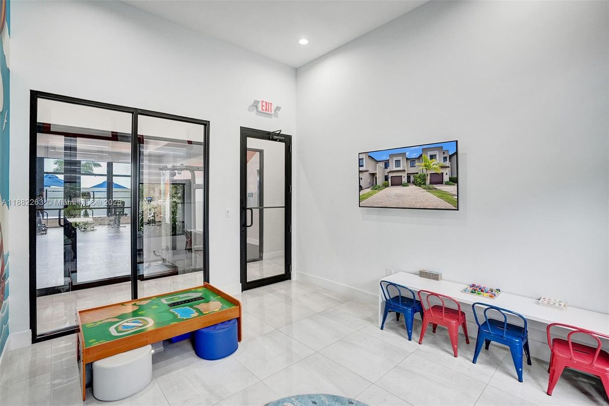 Interior, Recessed Lighting, Water