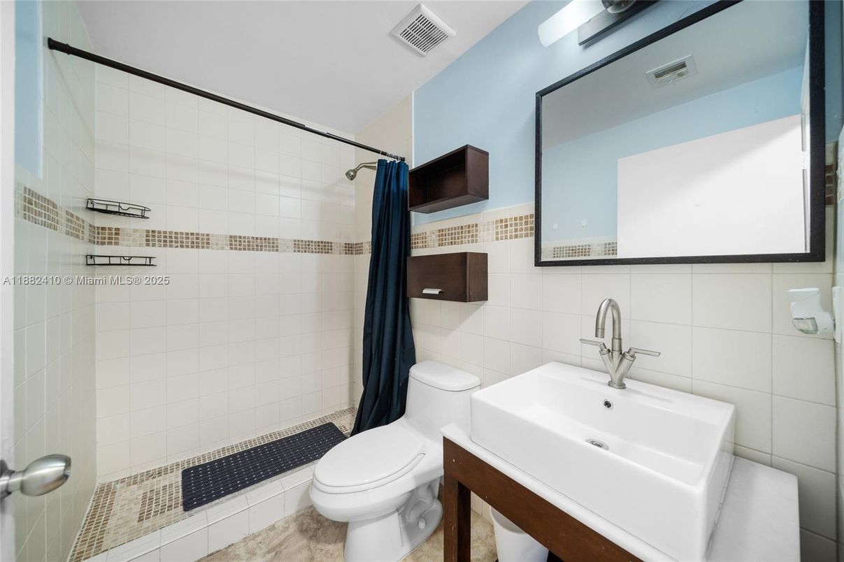 Bathroom, Interior