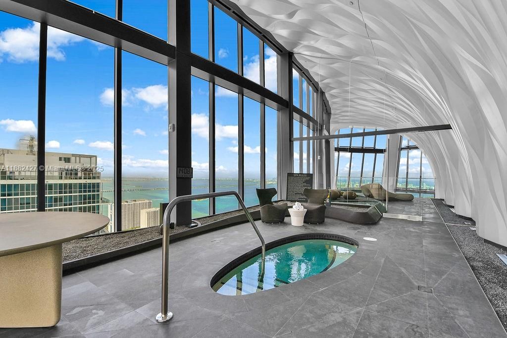 Interior, Pool, Sun Room, Water