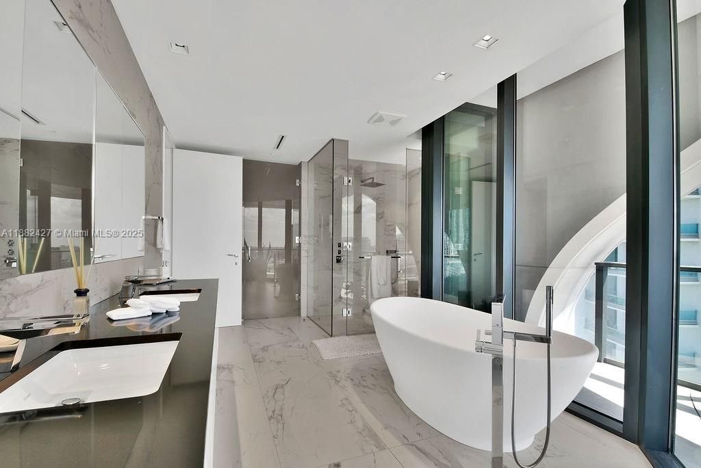 Bathroom, Dual Sink Vanities, Free Standing Baths, Glass Shower, Interior, Marble, Recessed Lighting