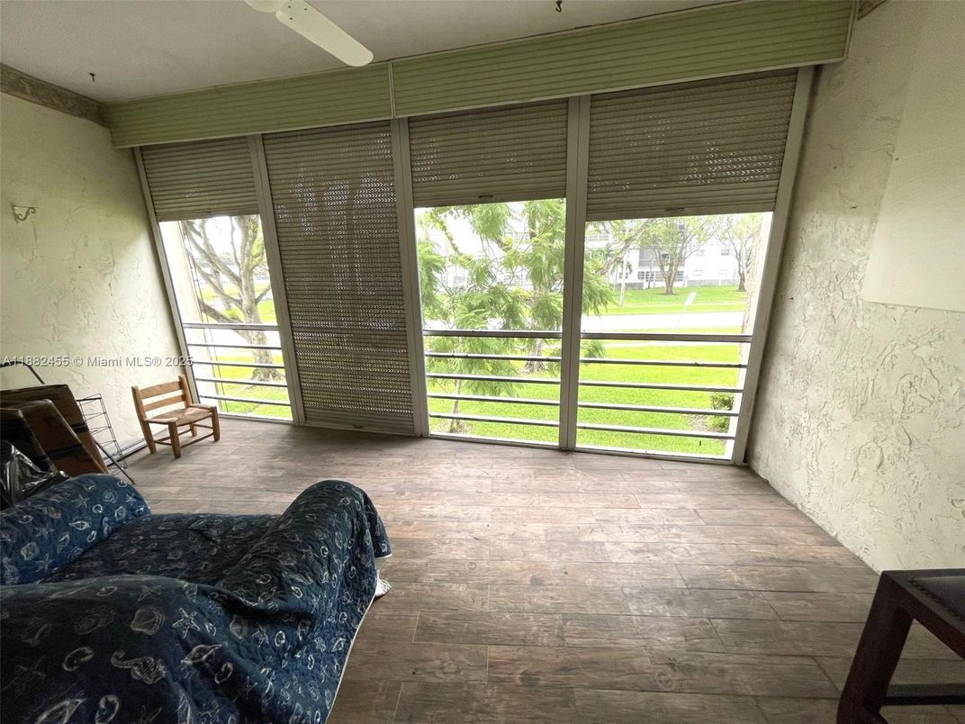 Interior, Sun Room, Wood Texture Flooring