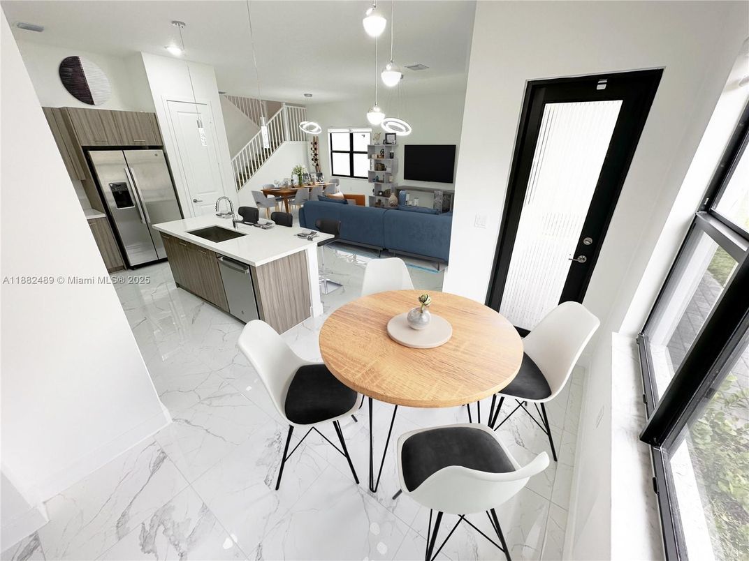 Dining room, Interior, Kitchen, Living room, Marble, Pendant Lights