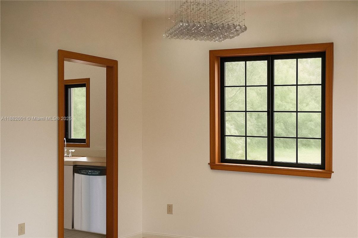 Chandelier, Interior