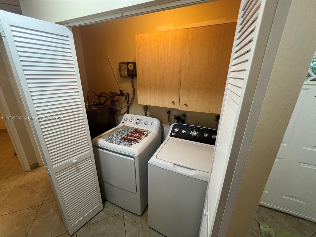Interior, Utility Closets, Washer