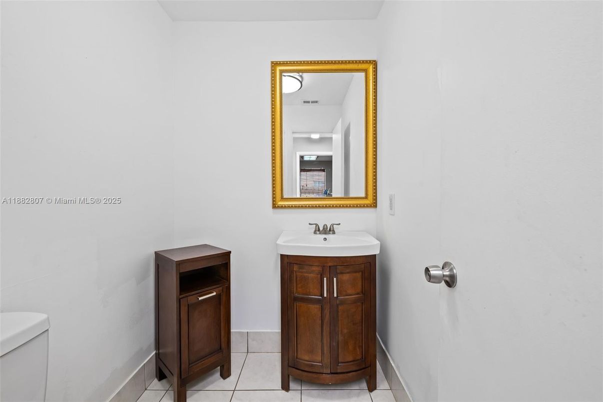 Bathroom, Interior