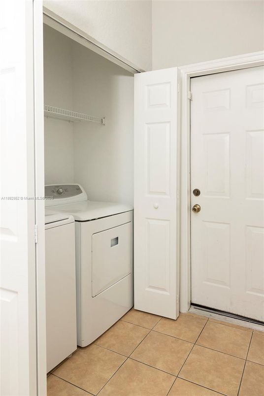 Interior, Utility Closets, Washer