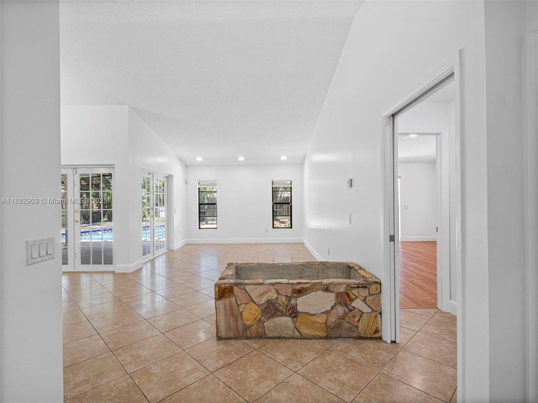 Interior, Recessed Lighting