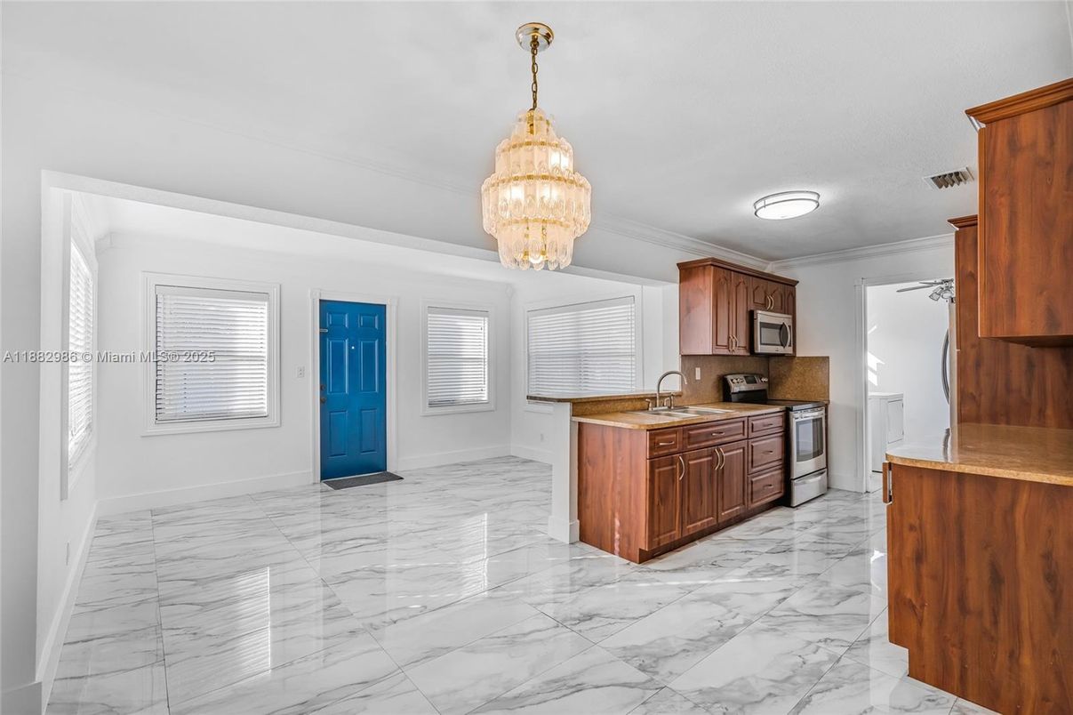 Chandelier, Interior, Kitchen, Marble, Stainless Steel Appliances
