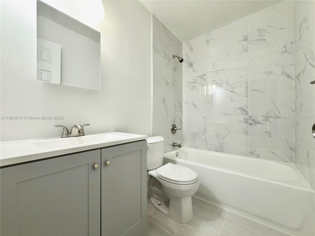 Bathroom, Interior, Marble Walls
