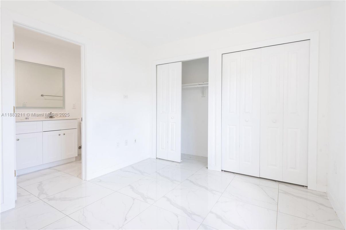 Empty room, Interior, Marble
