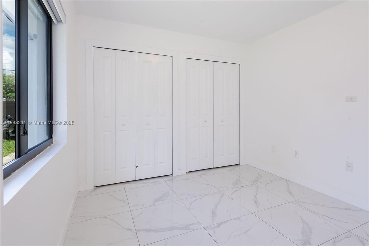 Empty room, Interior, Marble