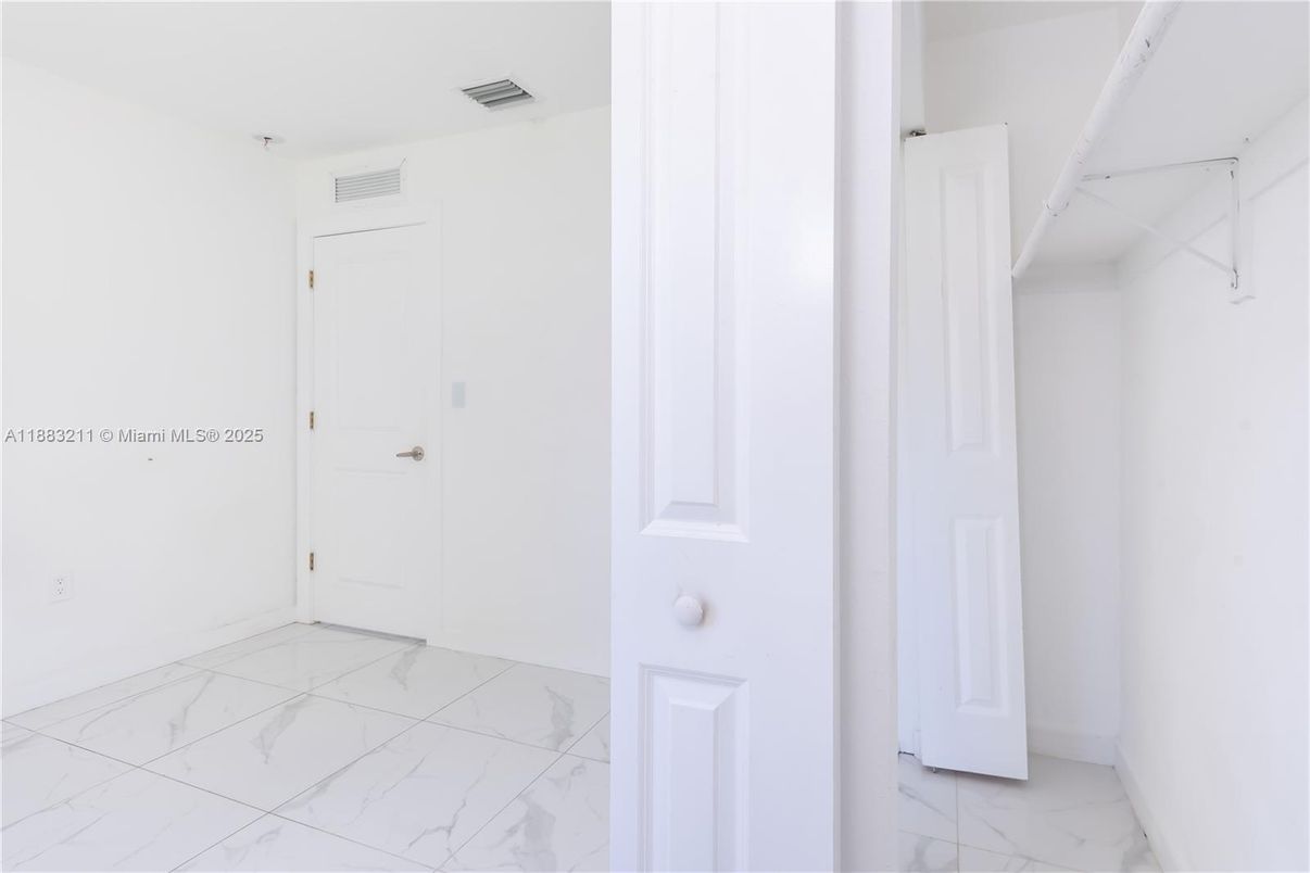 Interior, Marble