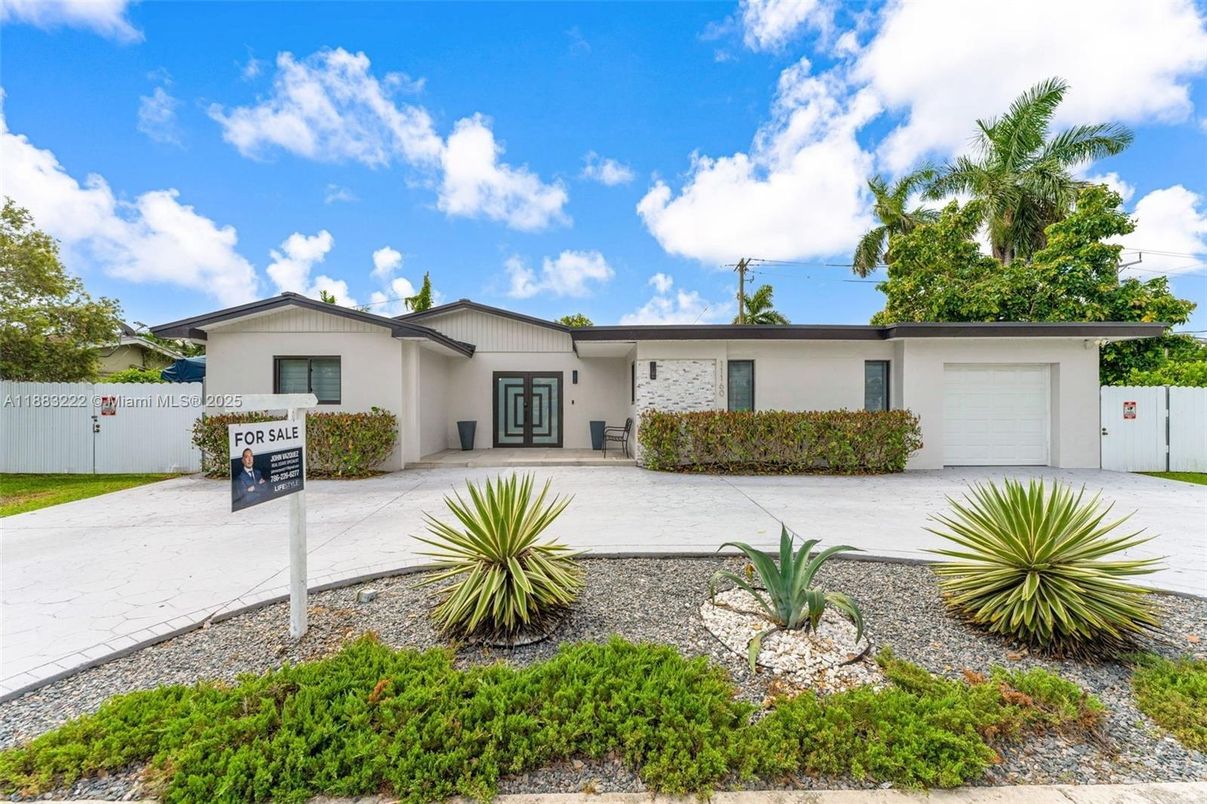 Attached, Backyard, Exterior, Facade, Ranch