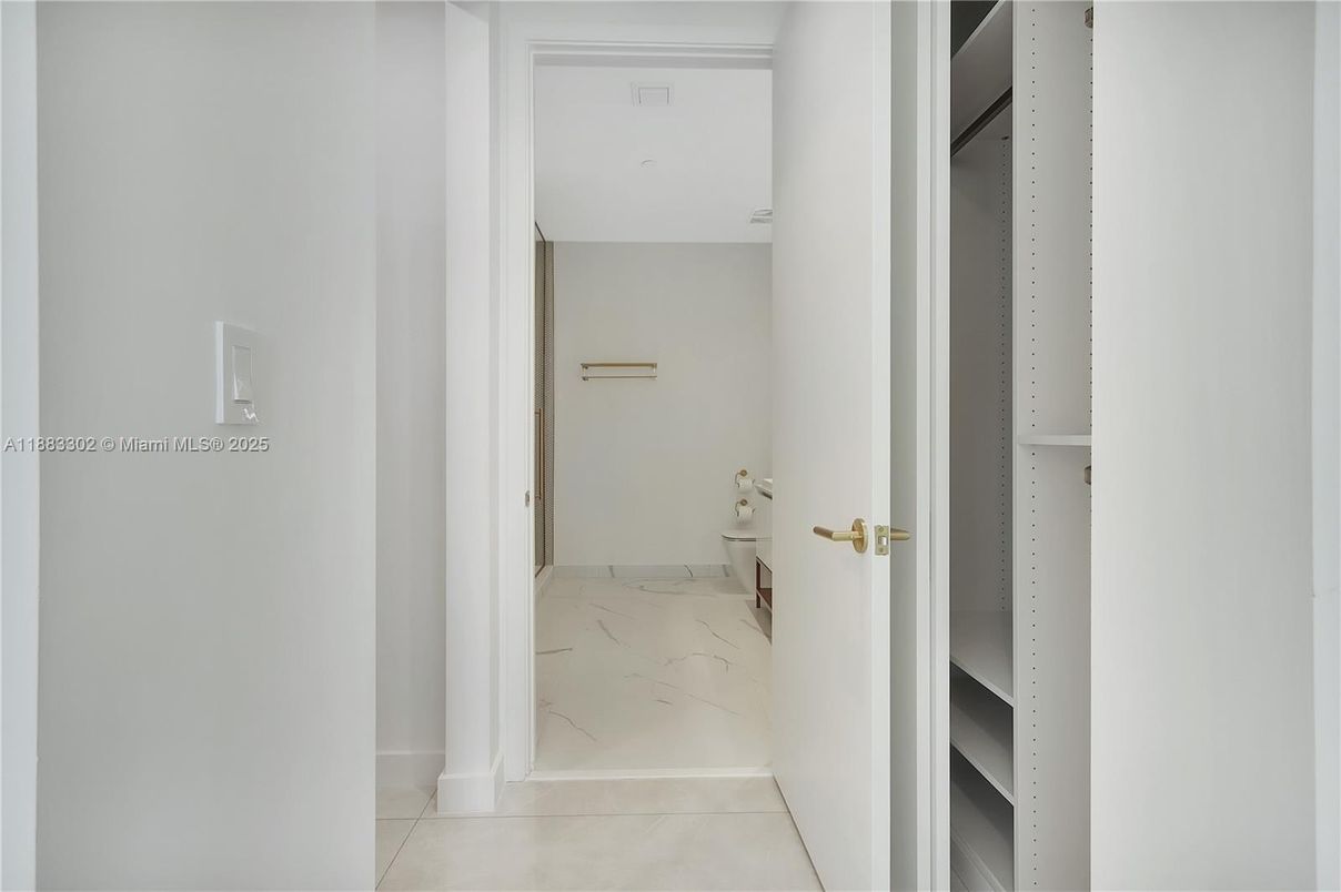Interior, Marble