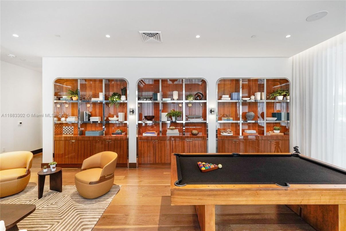 Billiard Table, Game Room, Interior, Recessed Lighting, Wood Texture Flooring