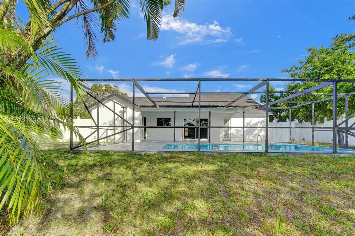 Backyard, Exterior, Pool
