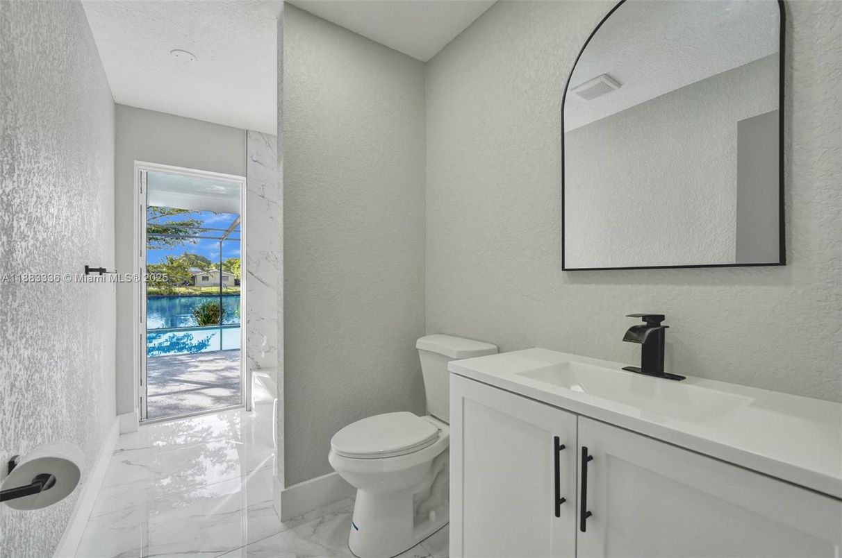 Bathroom, Interior, Marble, Water