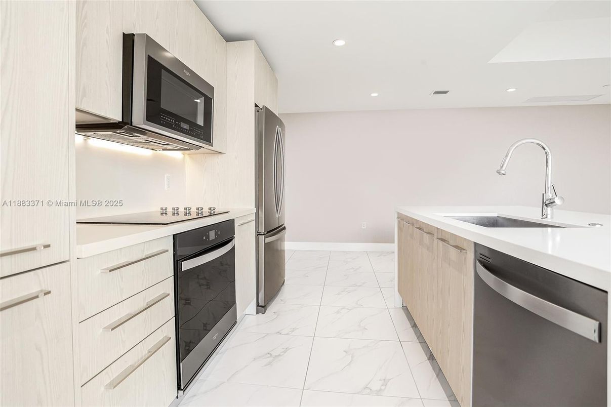 Interior, Kitchen, Marble, Recessed Lighting, Stainless Steel Appliances