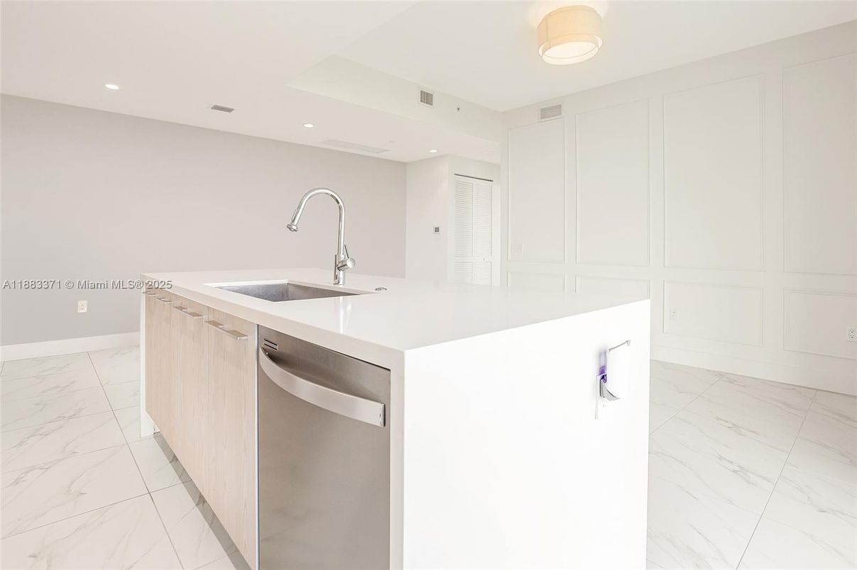 Interior, Kitchen, Marble, Recessed Lighting, Stainless Steel Appliances