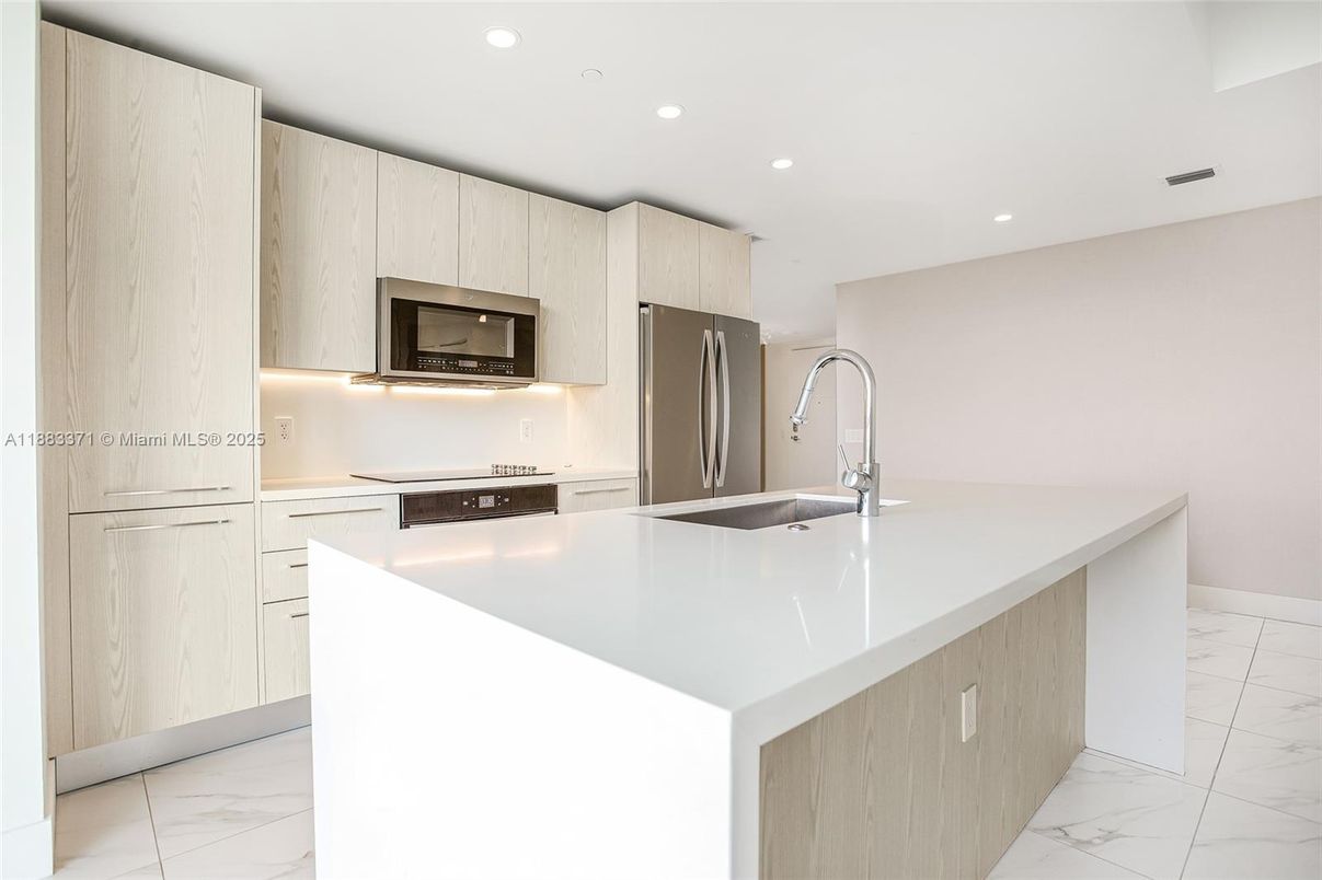 Interior, Kitchen, Marble, Recessed Lighting, Stainless Steel Appliances