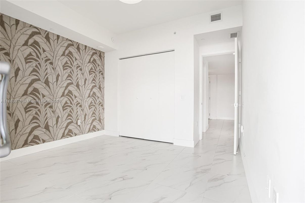 Empty room, Interior, Marble