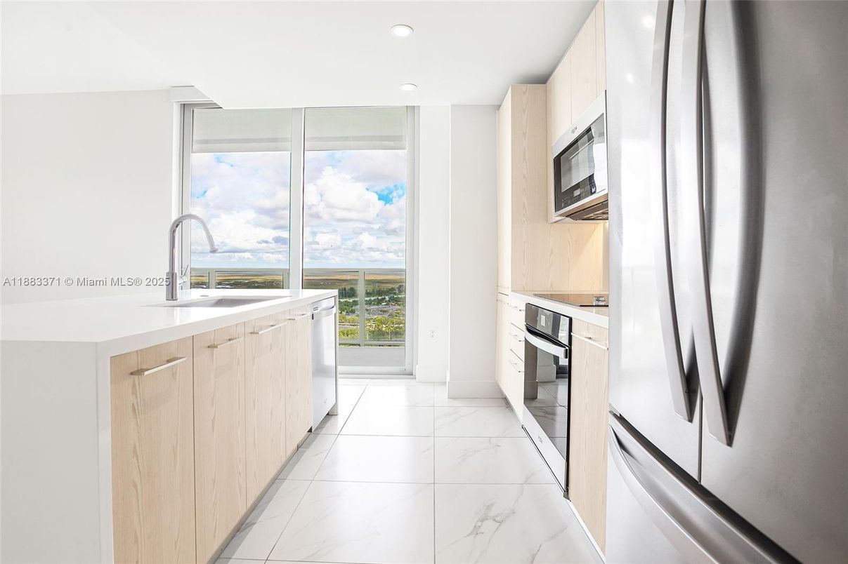 Interior, Kitchen, Marble, Recessed Lighting, Stainless Steel Appliances, Water