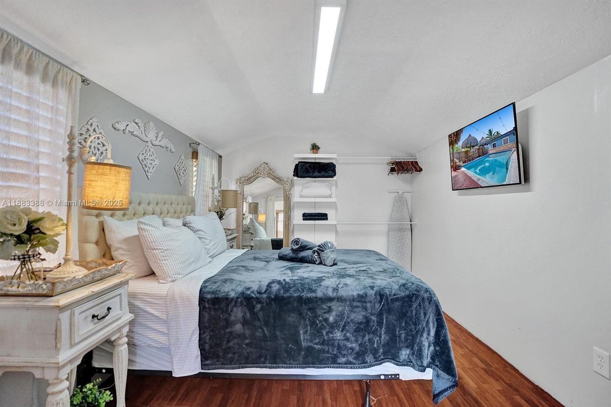 Bedroom, Interior, Wood Texture Flooring