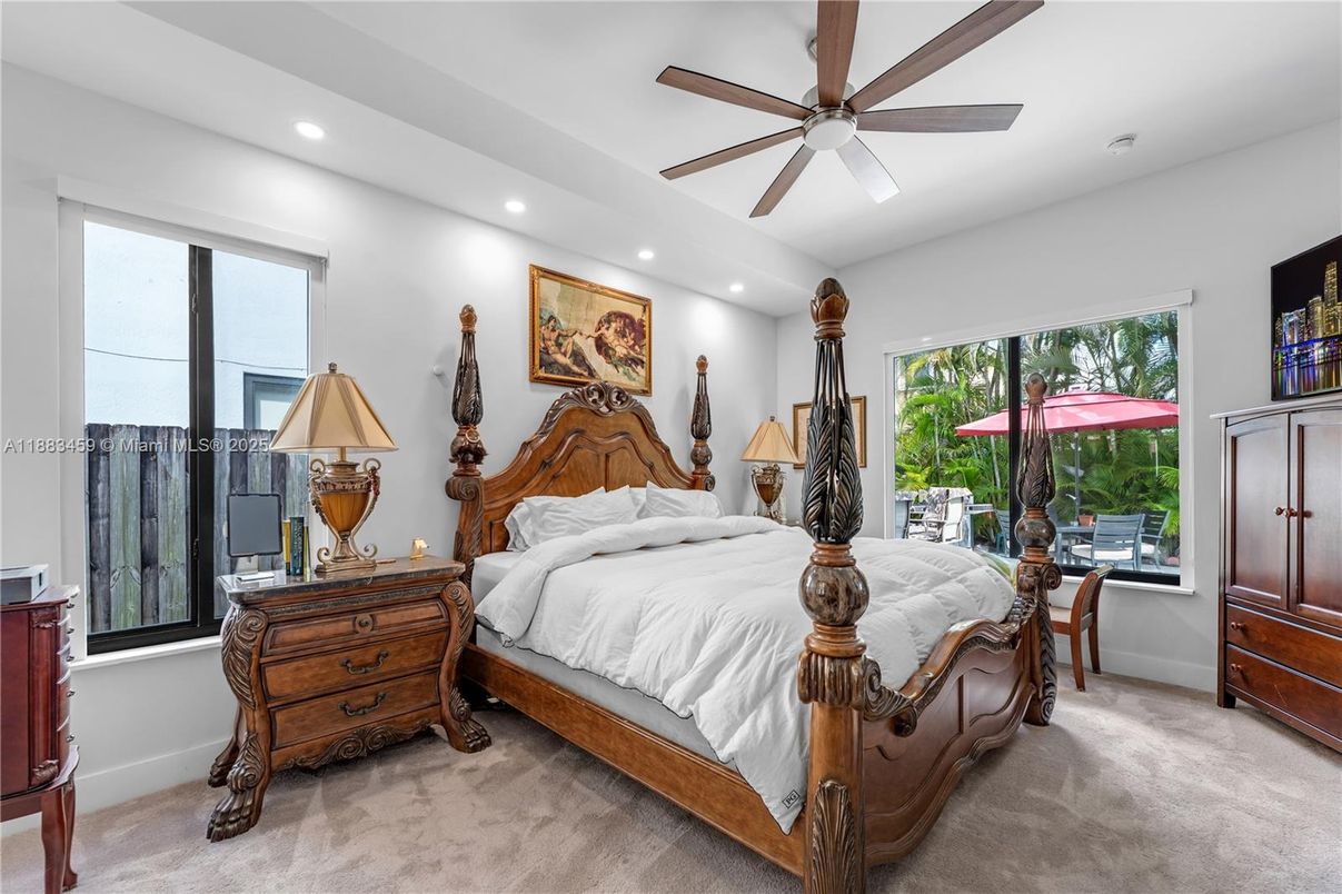 Bedroom, Interior, Recessed Lighting