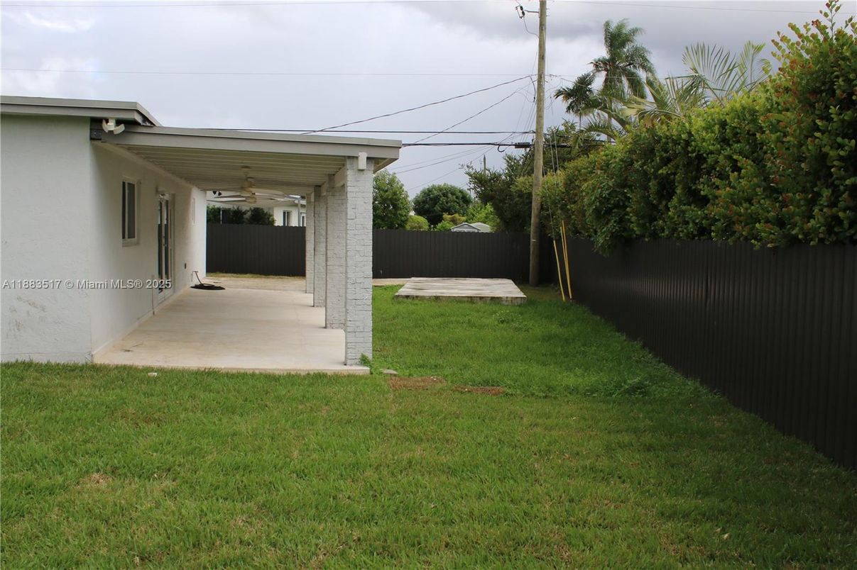 Backyard, Exterior