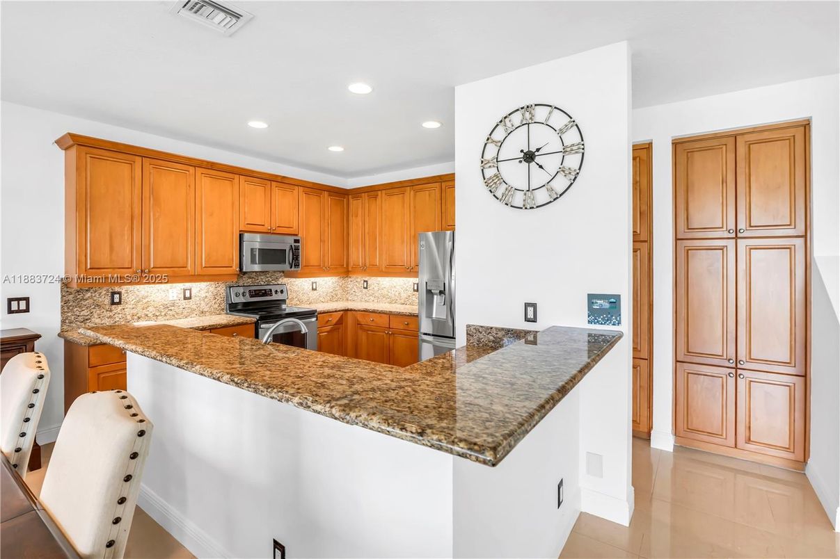 Interior, Kitchen, Recessed Lighting
