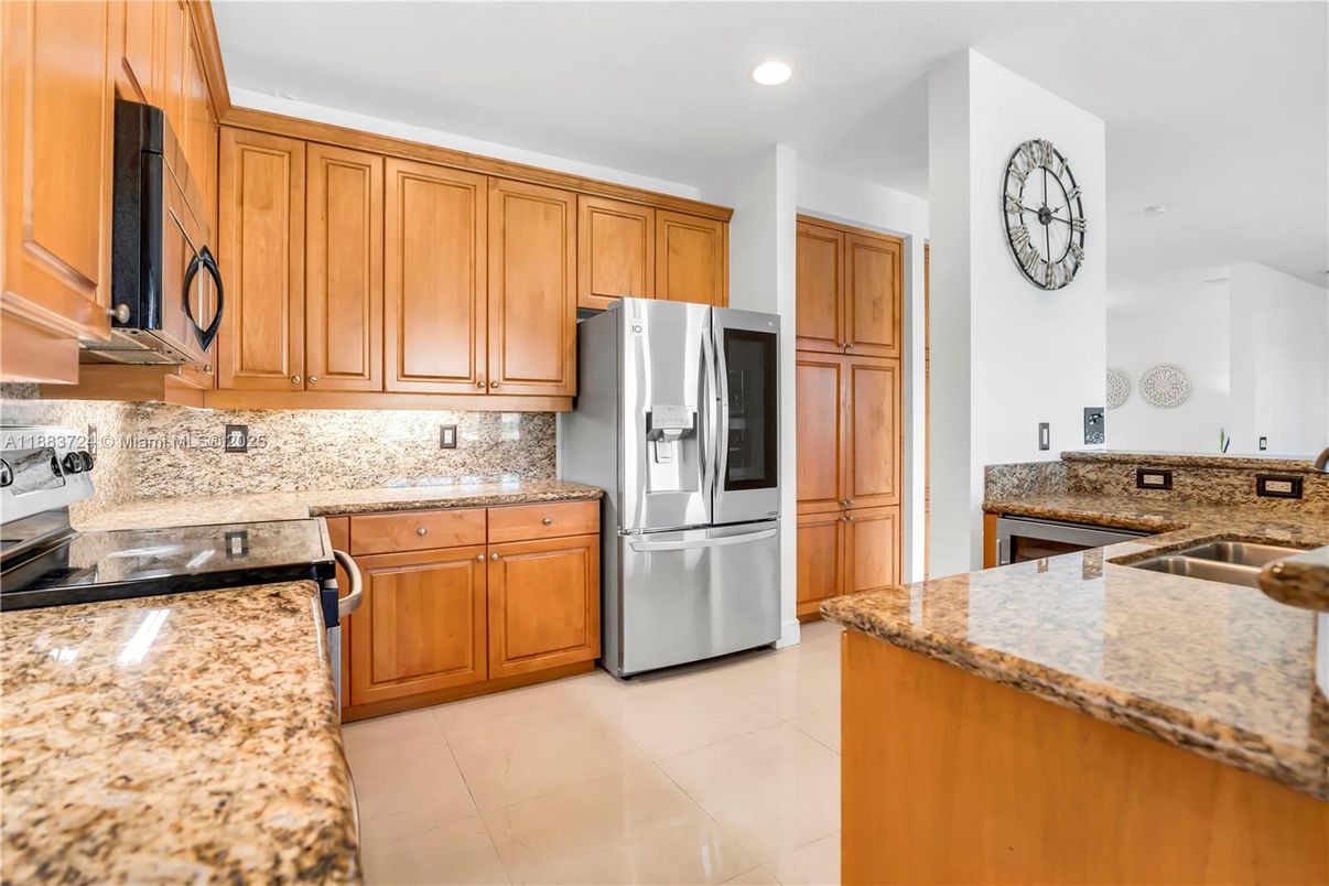 Interior, Kitchen, Recessed Lighting