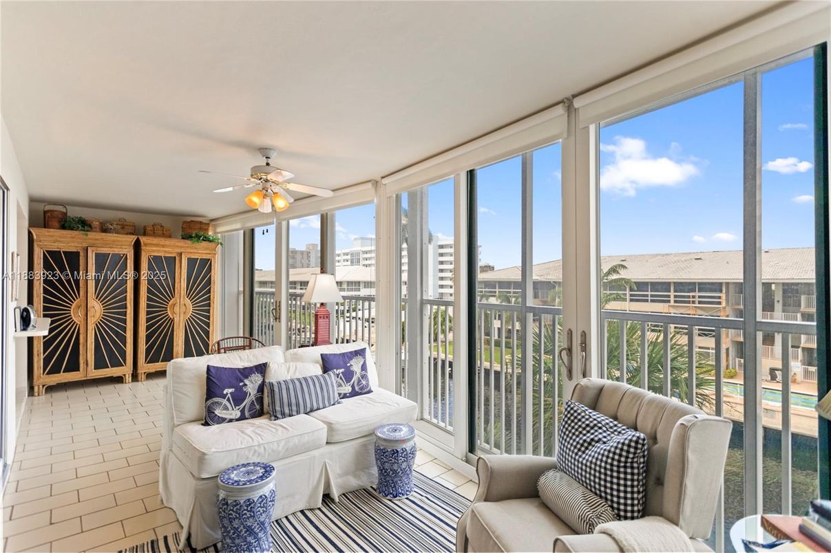 Interior, Living room, Sun Room