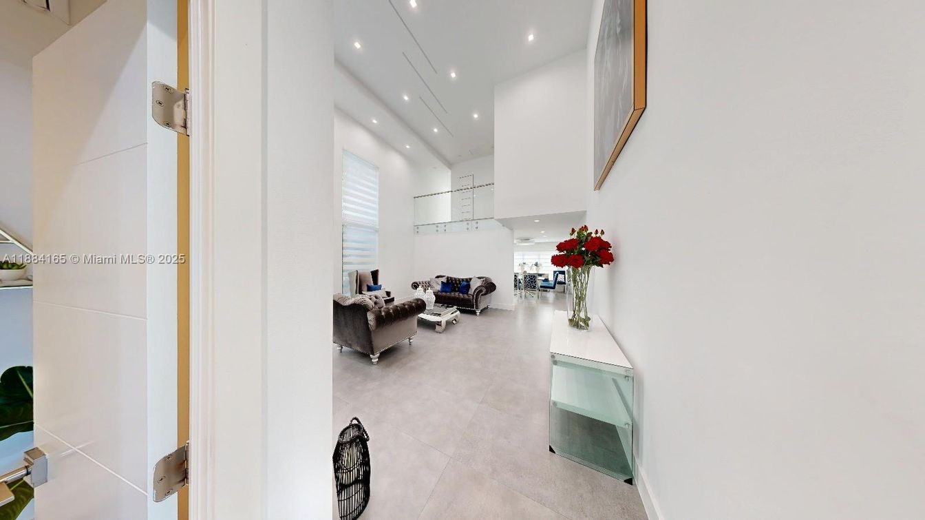 Interior, Recessed Lighting