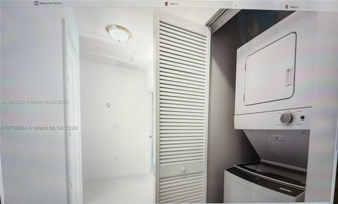 Interior, Utility Closets, Washer