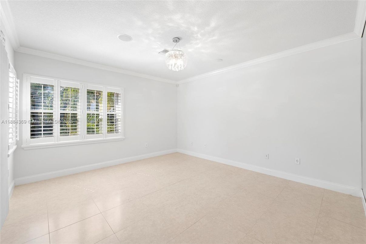 Chandelier, Empty room, Interior