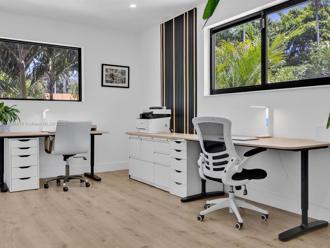 Home Office, Interior, Recessed Lighting, Wood Texture Flooring