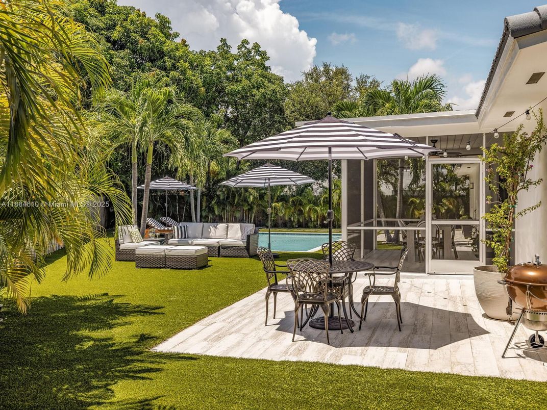 Backyard, Exterior, Pool