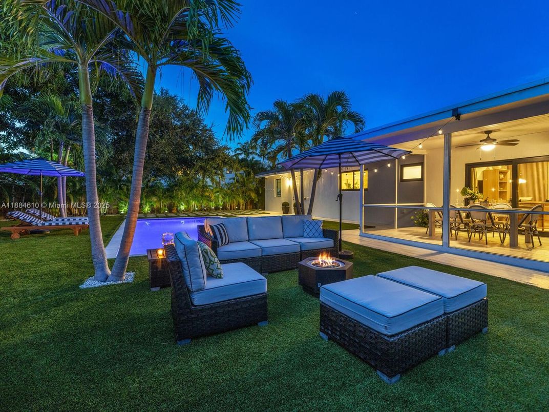 Backyard, Exterior, Pool