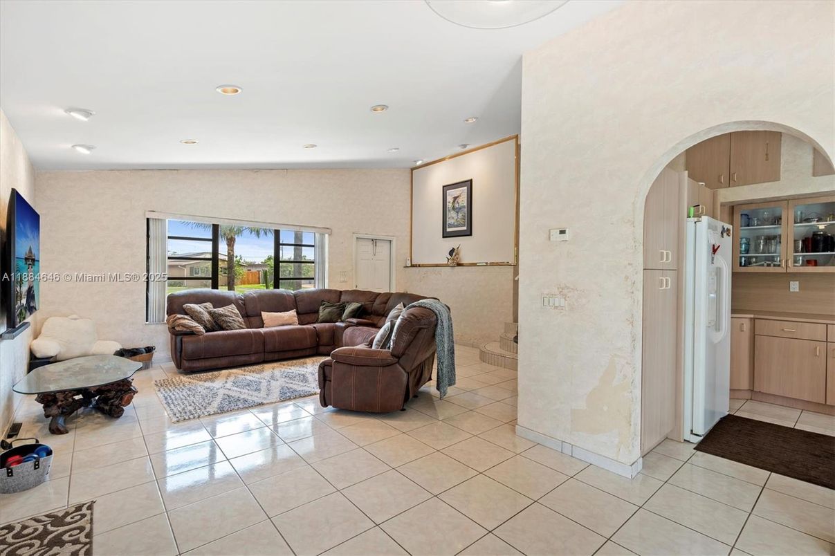 Interior, Living room, Recessed Lighting