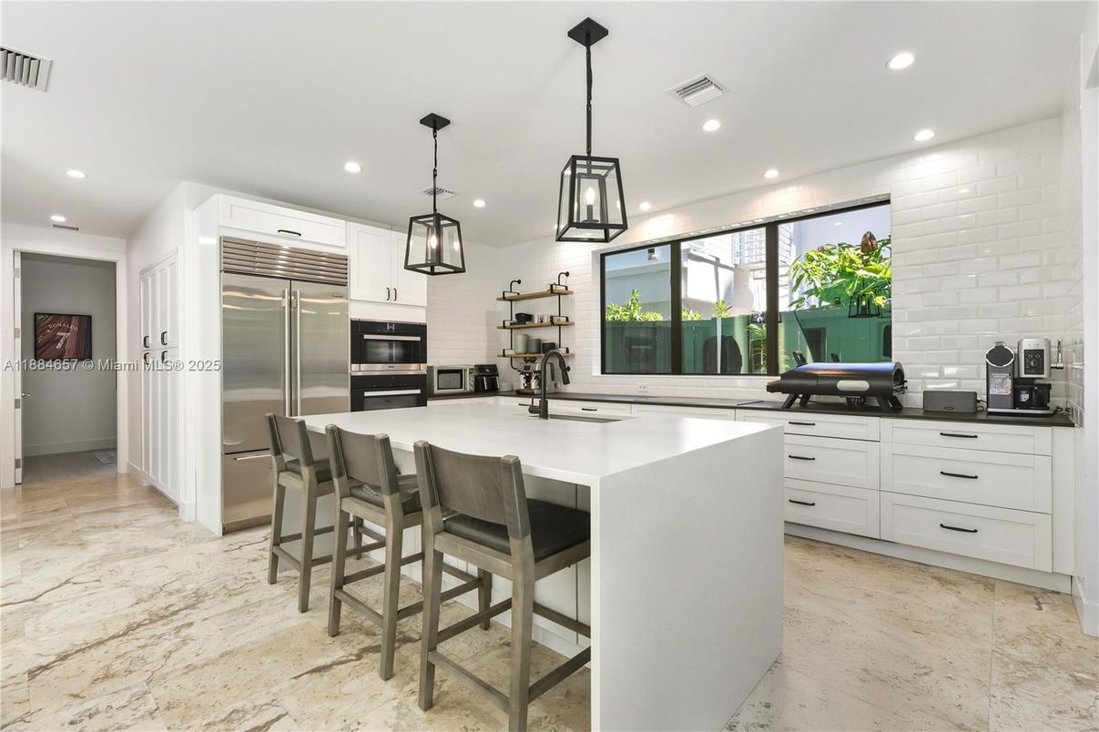Interior, Kitchen, Pendant Lights, Recessed Lighting, Stainless Steel Appliances