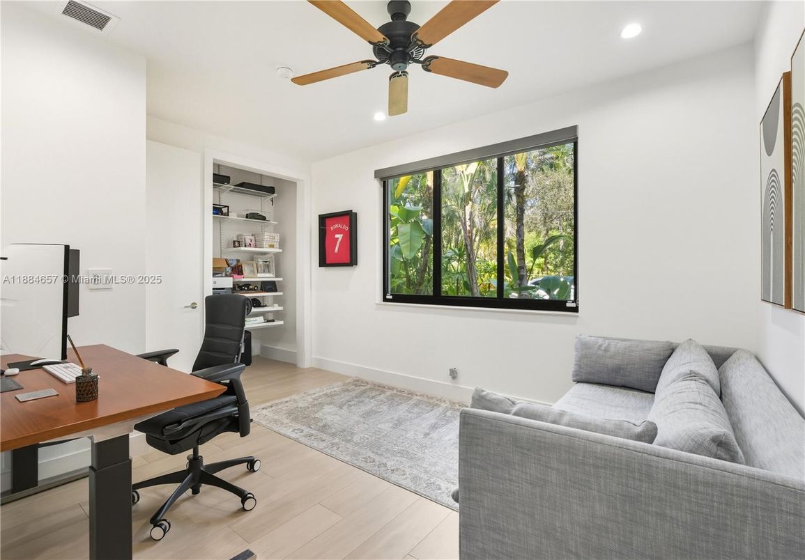 Home Office, Interior, Recessed Lighting, Wood Texture Flooring