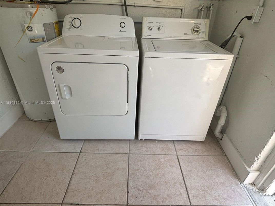 Interior, Utility Closets, Washer