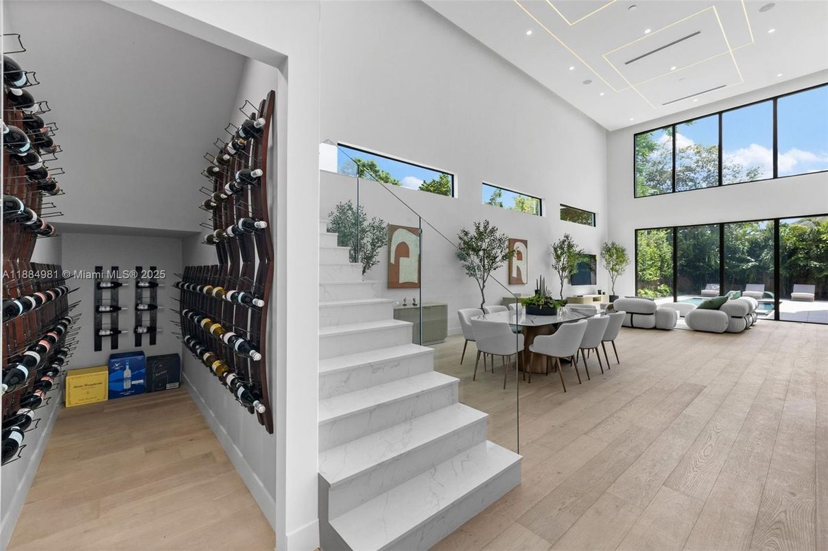 Dining room, Interior, Recessed Lighting, Wine Storage, Wood Texture Flooring