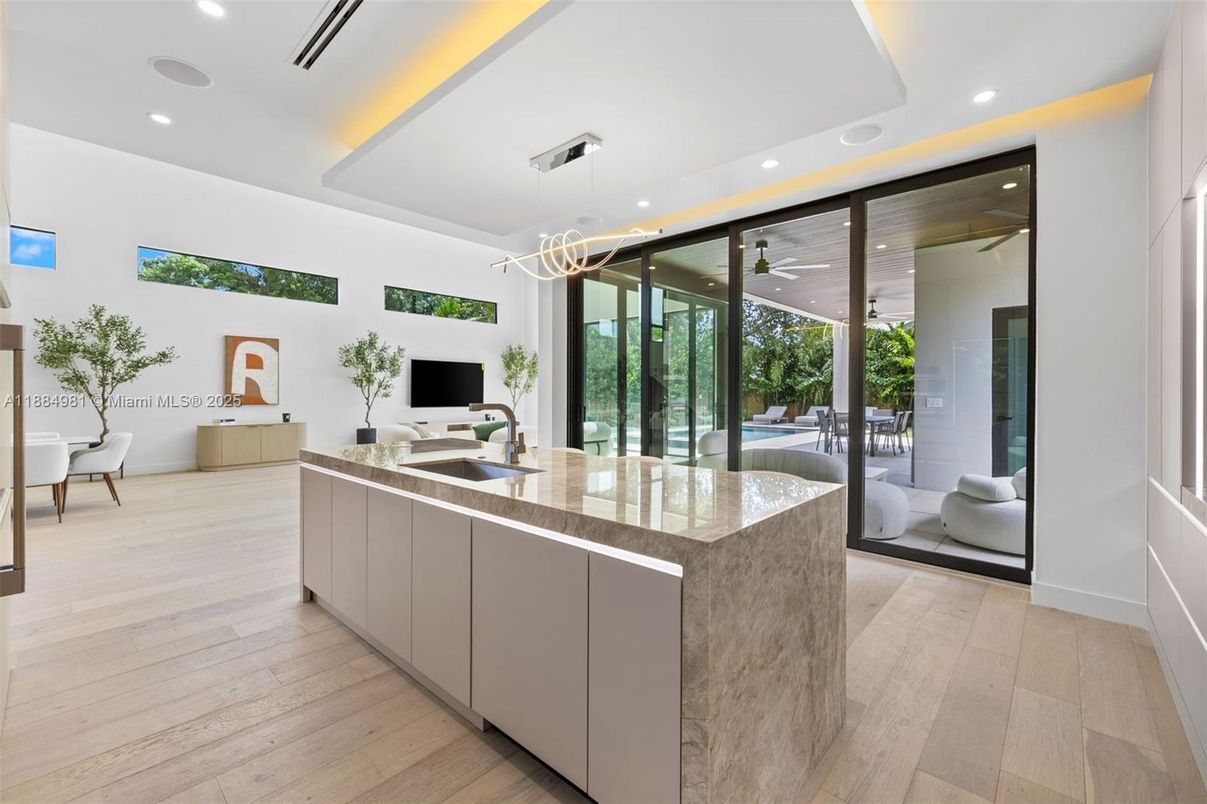 Interior, Pendant Lights, Recessed Lighting, Wood Texture Flooring